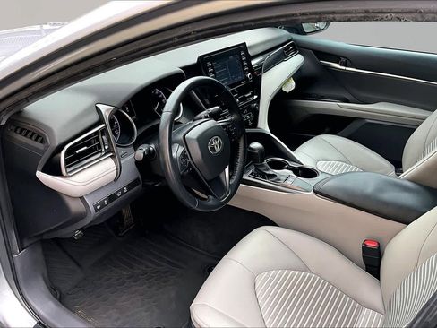 Certified 2023 Toyota Camry SE FWD image 18