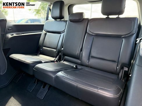 Used 2025 Ford Expedition Max Platinum AWD/4WD image 38
