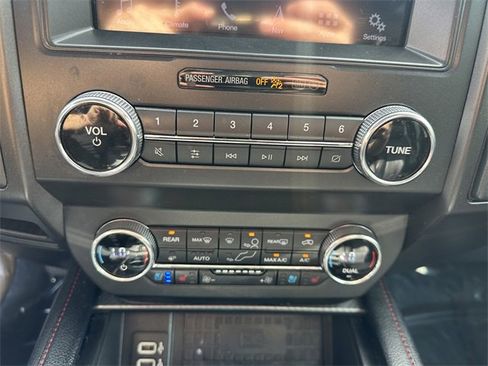 Certified 2019 Ford Expedition Limited w/ Equipment Group 303A image 23