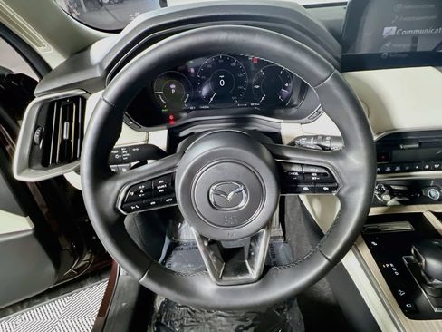 Used 2025 MAZDA CX-90 Plug-In Hybrid w/ Premium Plus AWD/4WD image 10