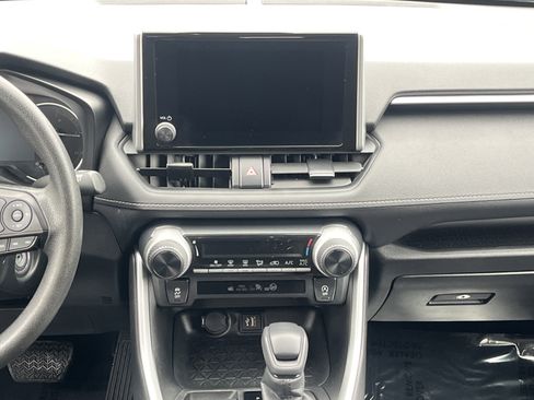 Certified 2023 Toyota RAV4 LE image 19