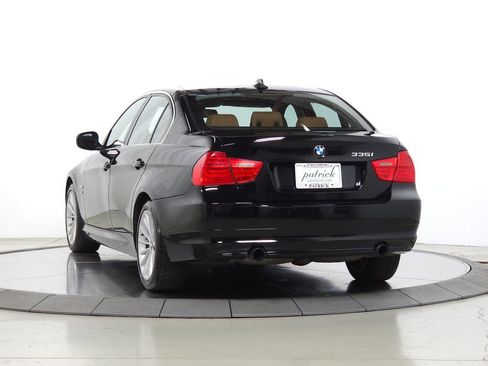 Used 2011 BMW 335i xDrive Sedan AWD/4WD image 5