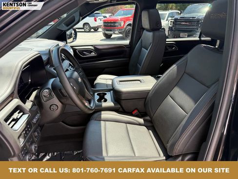 Used 2024 Chevrolet Suburban High Country image 35