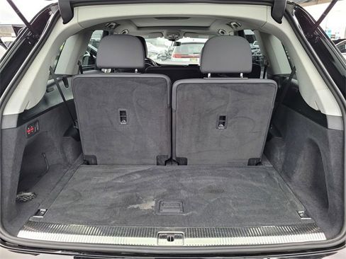 Used 2024 Audi Q7 3.0T Premium Plus image 19