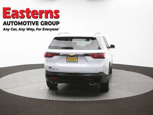 Used 2023 Chevrolet Traverse LT w/ Rear Camera Mirror Package AWD/4WD image 39