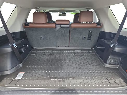 Used 2023 Toyota 4Runner Limited image 13