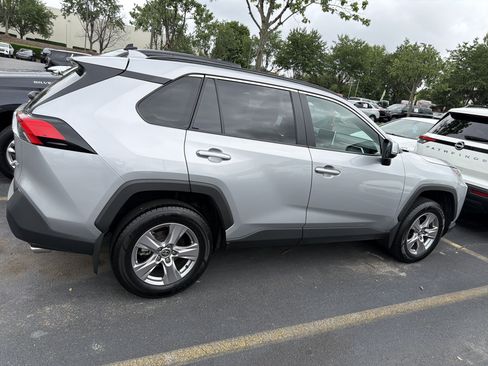 Used 2025 Toyota RAV4 XLE w/ Convenience Package FWD image 11