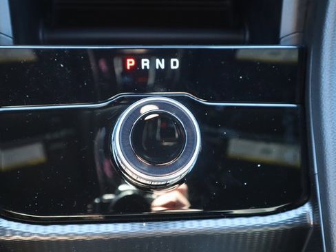 New 2025 Jeep Grand Cherokee Laredo image 14