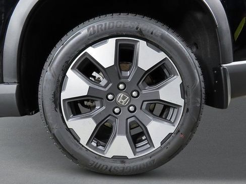 New 2026 Honda Pilot Elite image 9