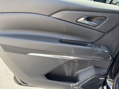 Used 2026 Chevrolet Traverse RS w/ LPO, Floor Liner Package FWD image 23