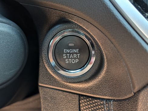 Certified 2023 Subaru Forester Limited AWD/4WD image 29