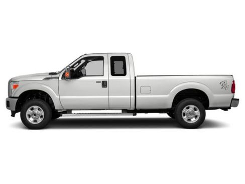 Used 2015 Ford F250 Lariat w/ Lariat Interior Package image 3