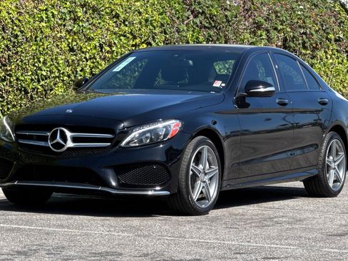 Used 2015 Mercedes-Benz C 300 4MATIC Sedan image 10