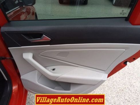 Used 2019 Volkswagen Jetta S w/ Driver Assistance Package image 36