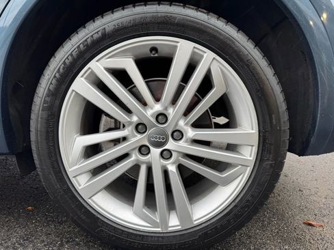 Used 2018 Audi Q5 2.0T Premium Plus w/ Premium Plus Package image 17