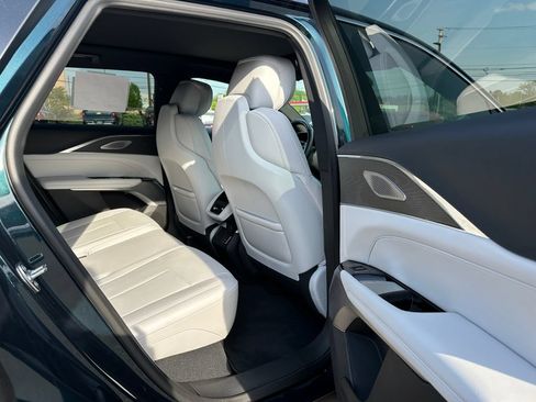 New 2024 Cadillac Lyriq Luxury RWD image 14