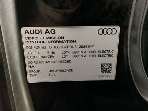 Used 2024 Audi Q8 e-tron Prestige w/ Prestige Package image 78