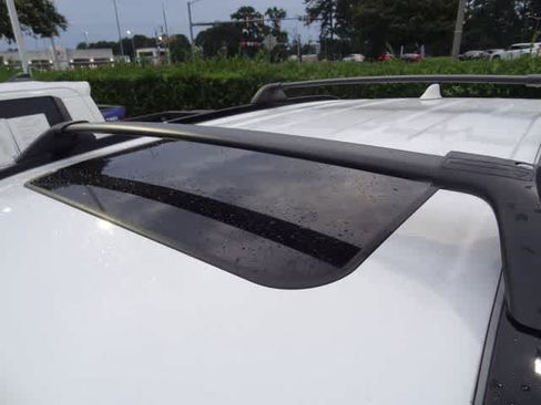 Used 2024 Toyota RAV4 XLE w/ Convenience Package AWD/4WD image 16