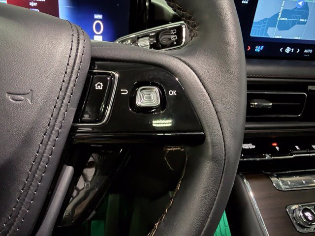 Used 2025 Lincoln Aviator Reserve w/ Illumination Package RWD image 29