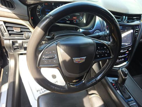 Used 2017 Cadillac CTS V w/ Luxury Package RWD image 15