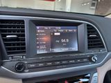 Used 2018 Hyundai Elantra SEL image 3