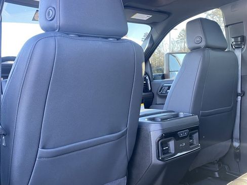 Used 2026 GMC Sierra 2500 AT4 w/ AT4 Premium Plus Package image 24