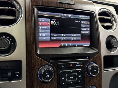 Used 2013 Ford F150 Lariat w/ Luxury Equipment Group image 18