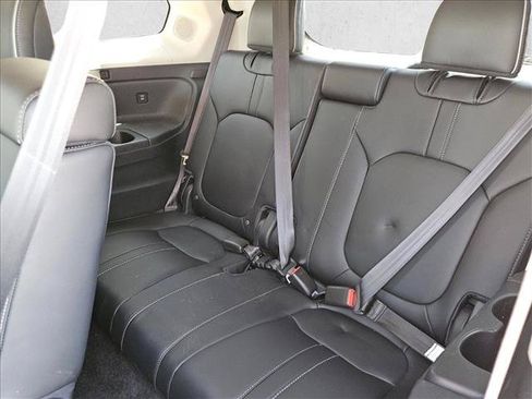 Used 2024 Honda Pilot Elite image 28