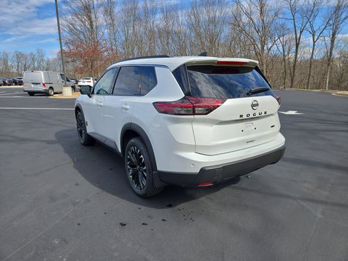 New 2026 Nissan Rogue SV image 6