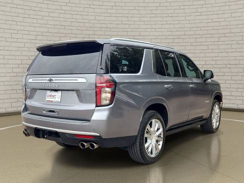 Used 2021 Chevrolet Tahoe High Country w/ Premium Package AWD/4WD image 5
