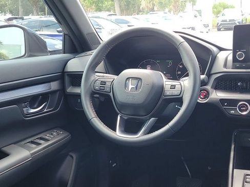 Used 2023 Honda CR-V Sport image 3
