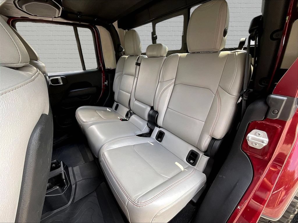 Used 2021 Jeep Gladiator Mojave AWD/4WD image 19