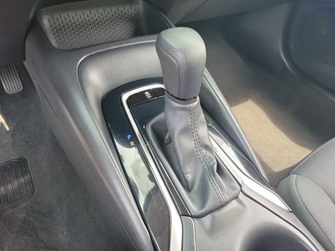 Used 2024 Toyota Corolla LE FWD image 11