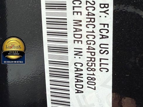 Used 2023 Chrysler Voyager LX image 23