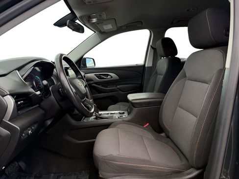 Used 2018 Chevrolet Traverse LT image 10