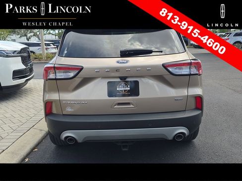 Used 2020 Ford Escape Titanium FWD image 5
