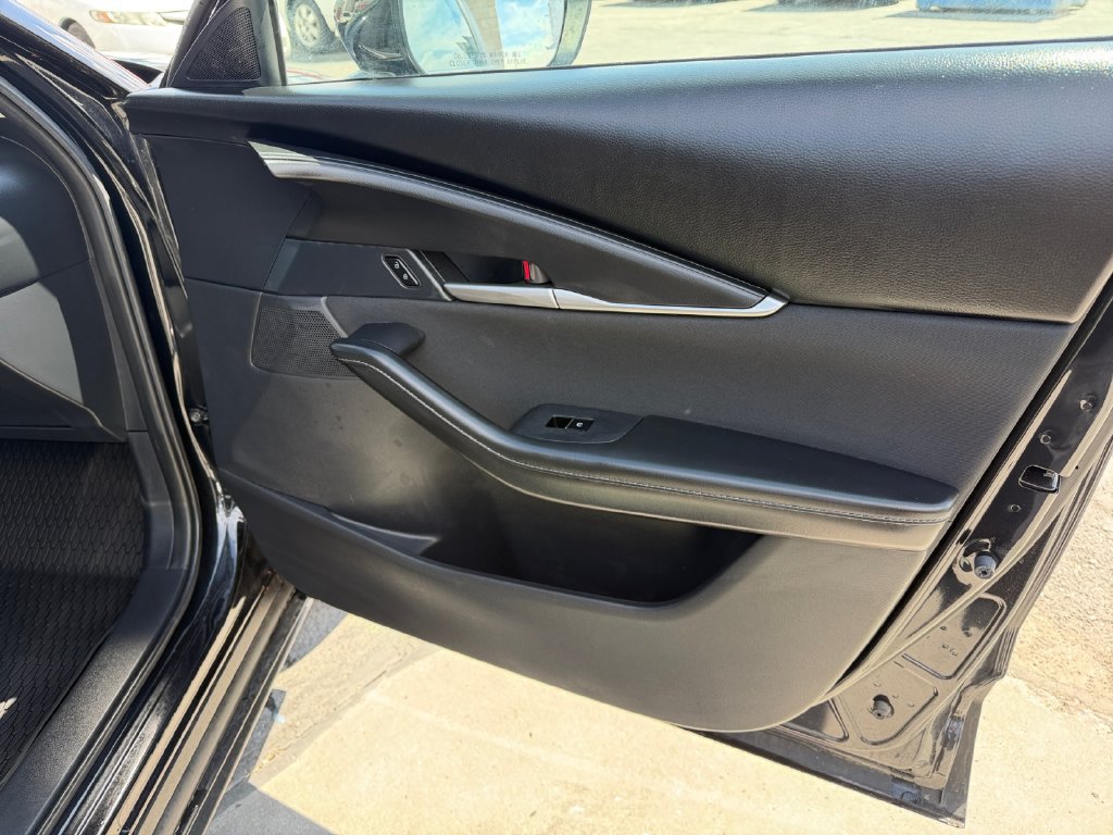 Used 2025 MAZDA CX-30 AWD 2.5 S image 17