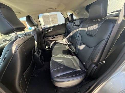 Certified 2024 Ford Edge Titanium image 16