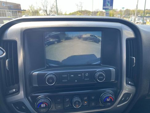 Used 2016 Chevrolet Silverado 1500 LT w/ Midnight Edition image 10