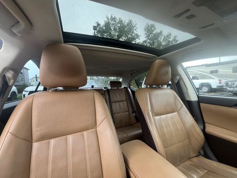 Used 2016 Lexus ES 350 FWD image 16
