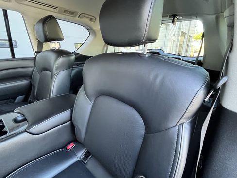 Used 2020 INFINITI QX80 Luxe w/ Proassist Package AWD/4WD image 30
