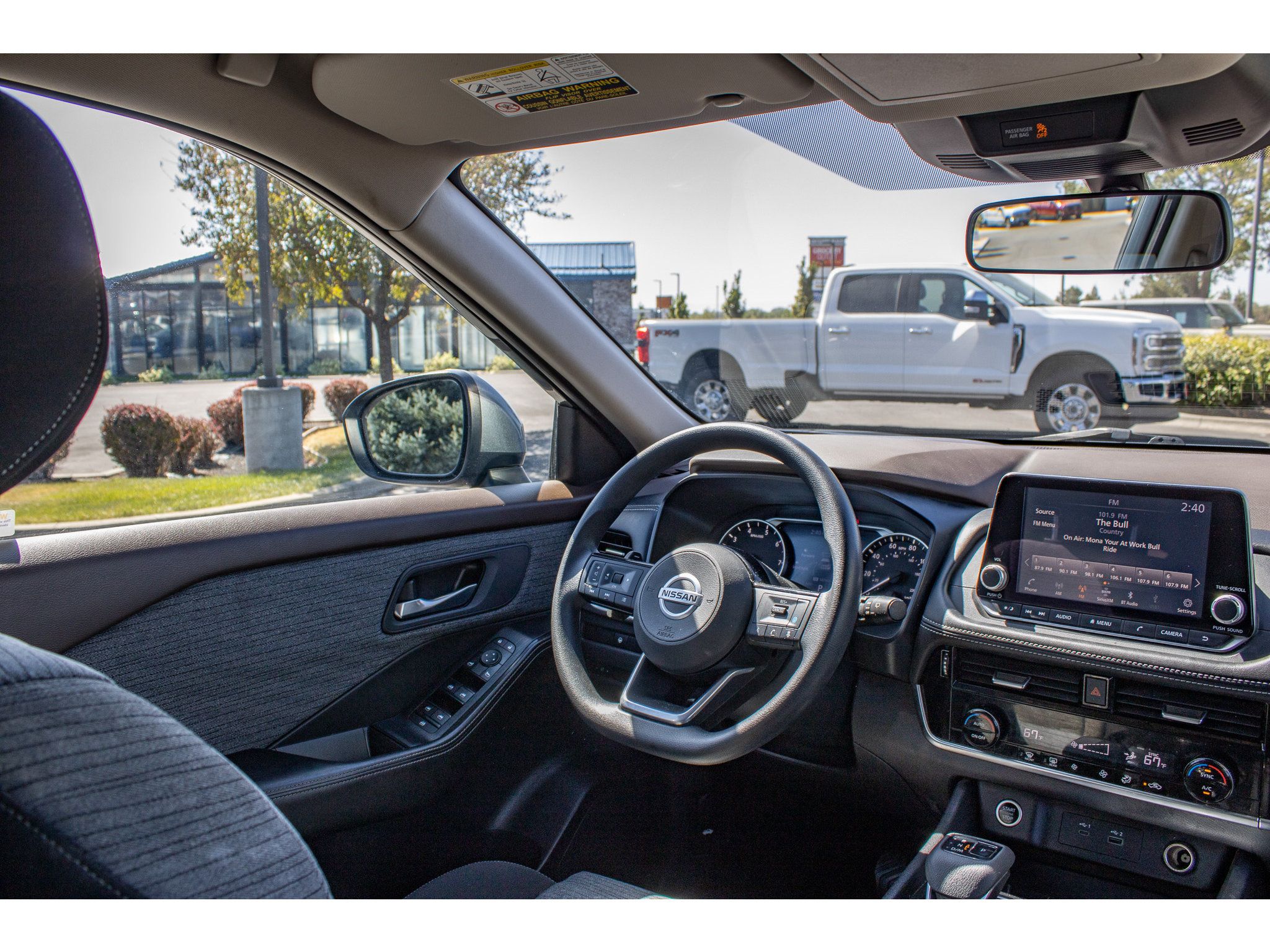 Used 2021 Nissan Rogue SV AWD/4WD image 21