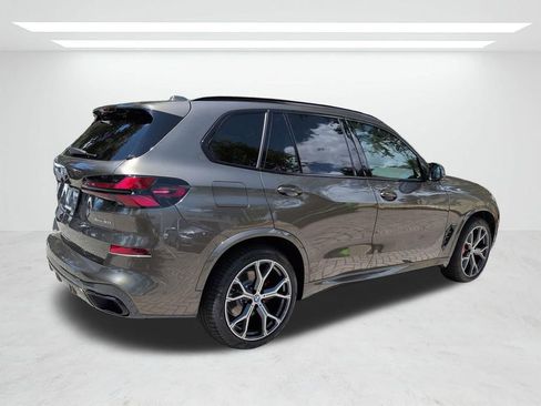 New 2026 BMW X5 xDrive40i w/ M Sport Package AWD/4WD image 4