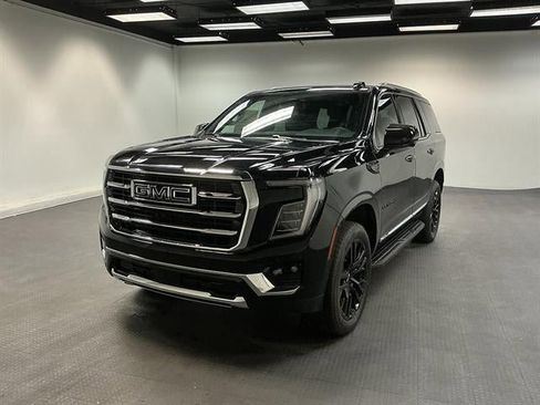 New 2026 GMC Yukon Elevation w/ LPO, Elevation Black Package AWD/4WD image 2