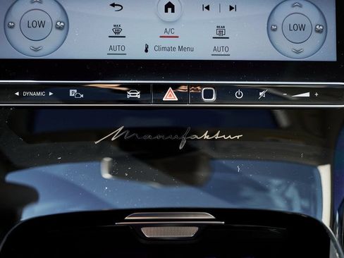 Used 2025 Mercedes-Benz Maybach S 680 4MATIC image 81