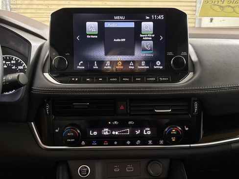 Used 2023 Nissan Rogue SL w/ SL Premium Package FWD image 18