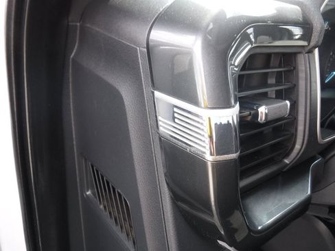 Used 2022 Ford F150 XL w/ STX Appearance Package RWD image 16
