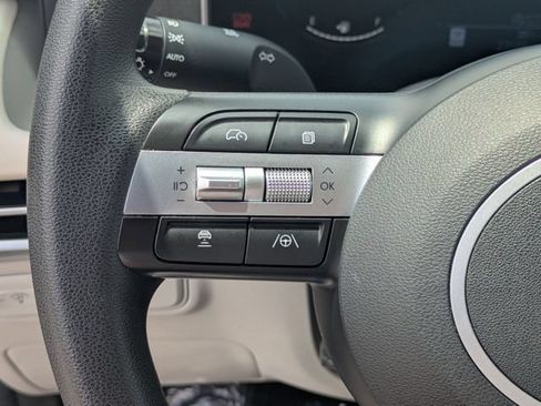 Used 2025 Hyundai Tucson SEL FWD image 18