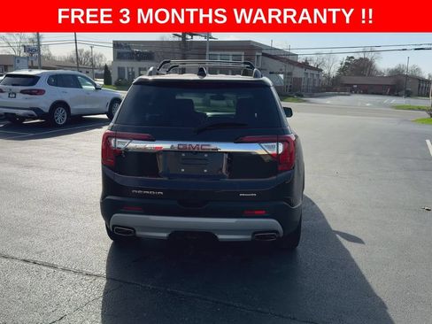 Used 2021 GMC Acadia SLT w/ LPO, Floor Liner Package AWD/4WD image 7