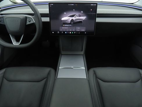 Used 2025 Tesla Model 3 Long Range image 13
